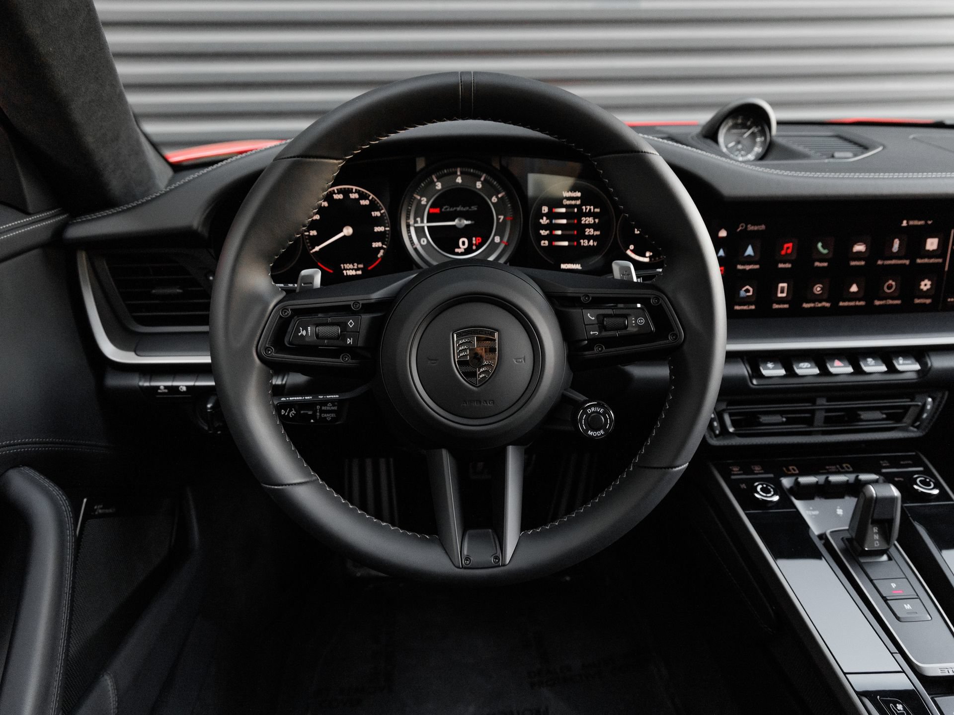 Certified 2025 Porsche 911 Turbo S AWD/4WD image 18