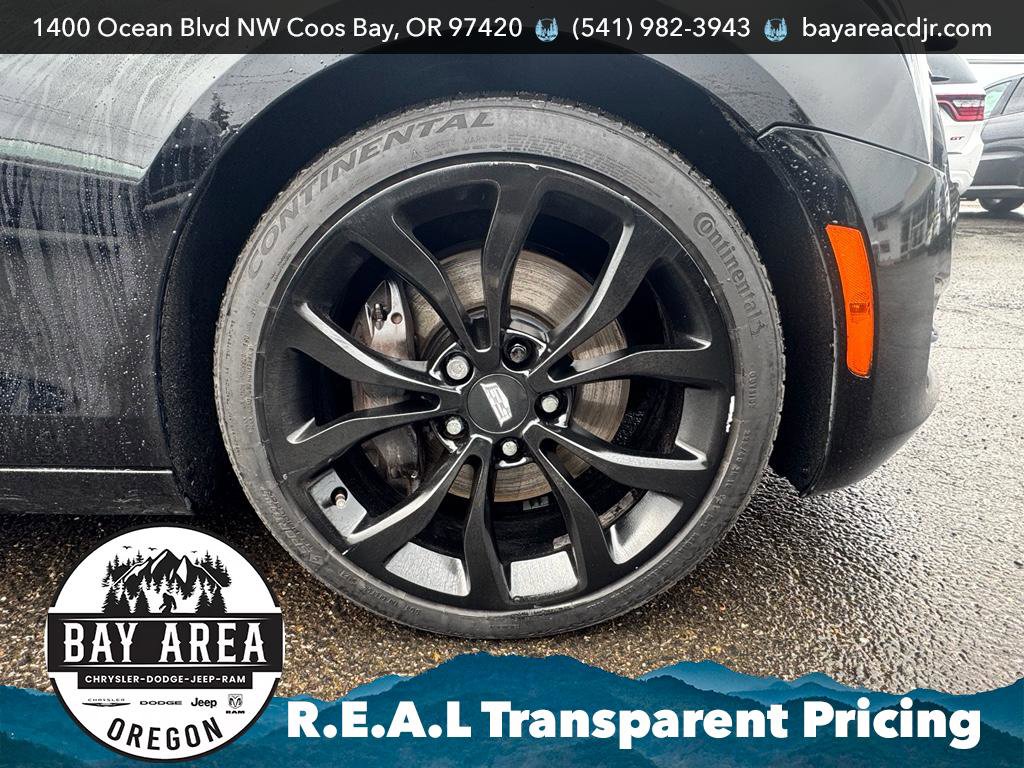 Used 2016 Cadillac ATS Luxury w/ Sun And Sound Package image 25