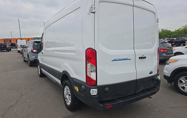 Used 2022 Ford E-Transit Medium Roof w/ Load Area Protection Package RWD image 4