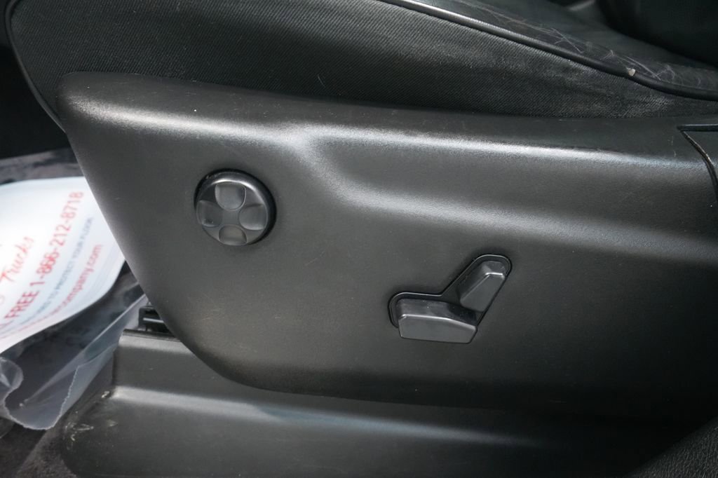 Used 2018 Jeep Grand Cherokee High Altitude image 17