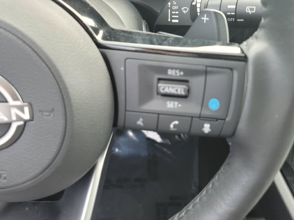 Used 2024 Nissan Rogue SL AWD/4WD image 33
