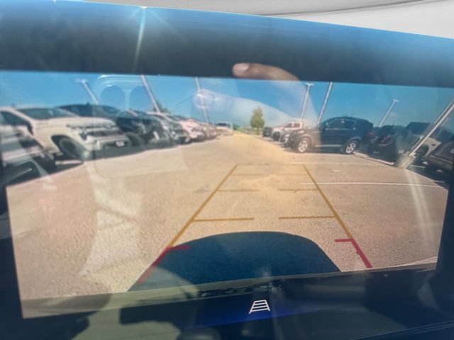Certified 2025 Chevrolet Trax RS w/ Driver Confidence Package FWD image 16