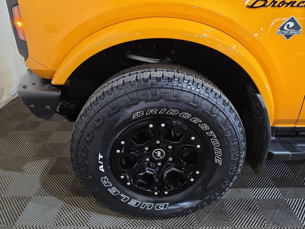 Used 2021 Ford Bronco Outer Banks w/ Sasquatch Package AWD/4WD image 18