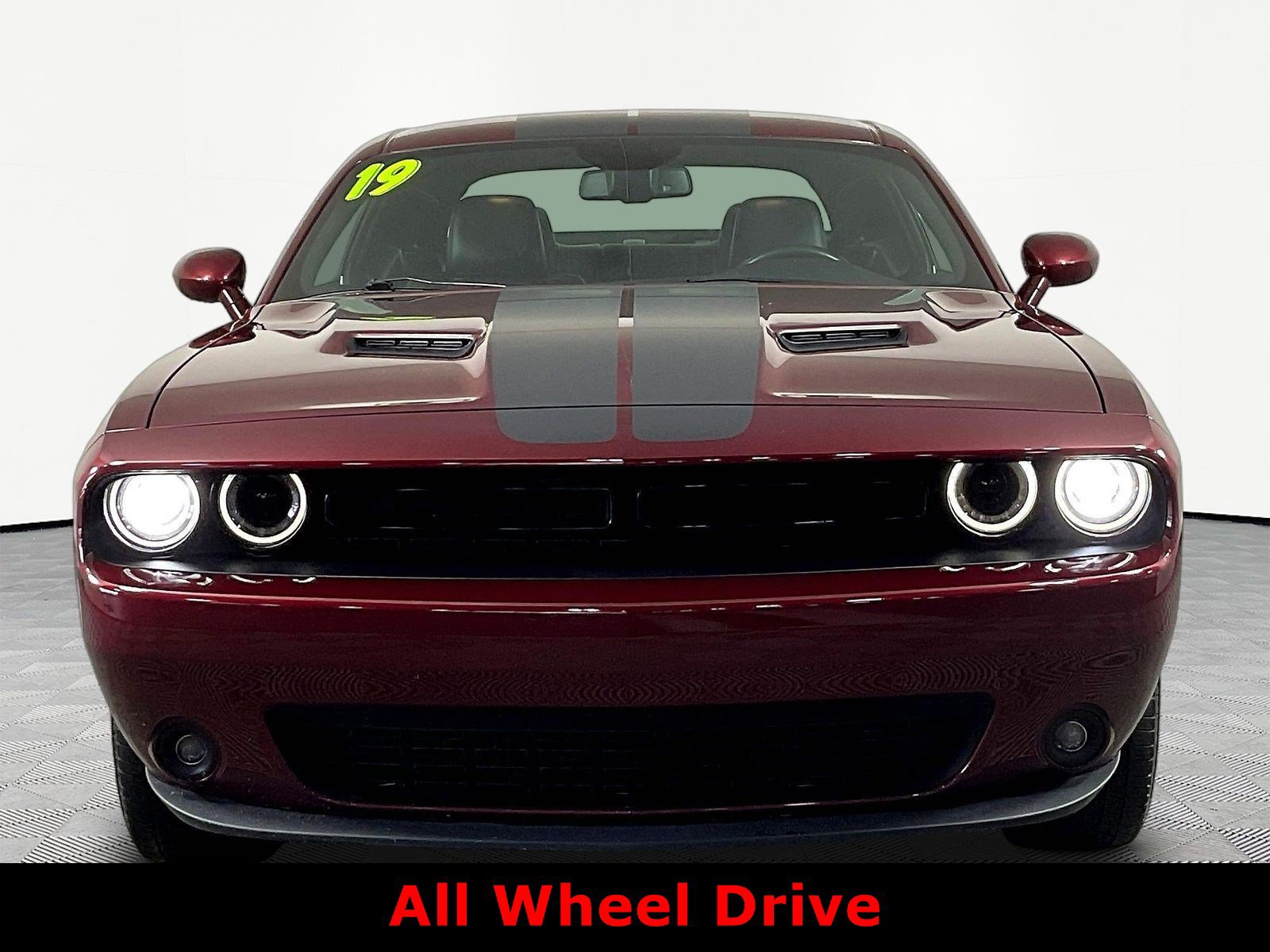 Used 2019 Dodge Challenger SXT w/ Plus Package AWD/4WD image 2