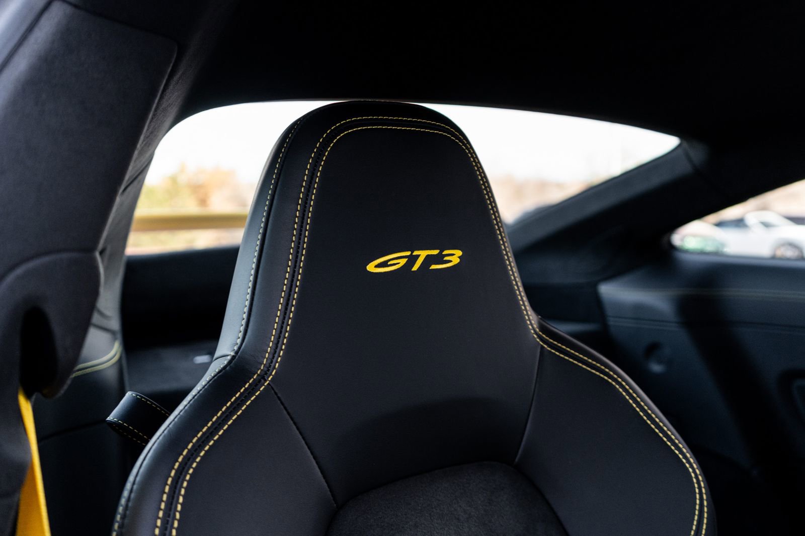 Used 2022 Porsche 911 GT3 RWD image 38