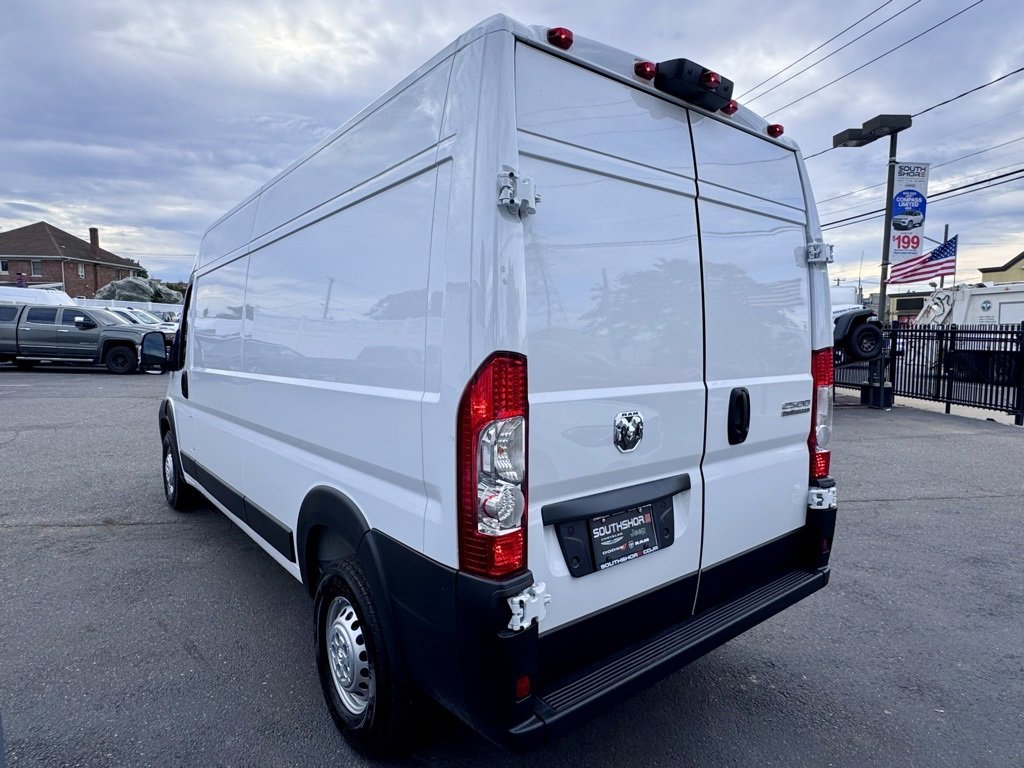New 2025 RAM ProMaster 2500 image 5
