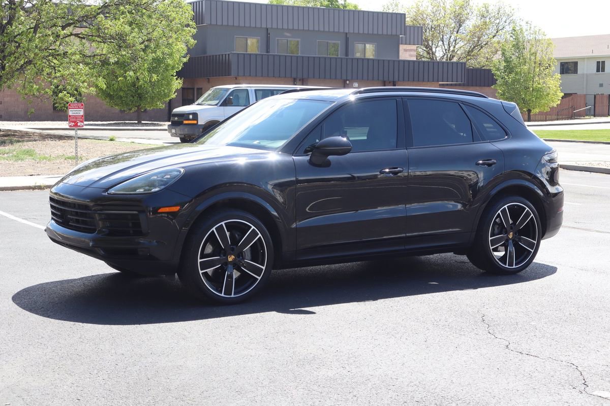 Used 2019 Porsche Cayenne S AWD/4WD image 10