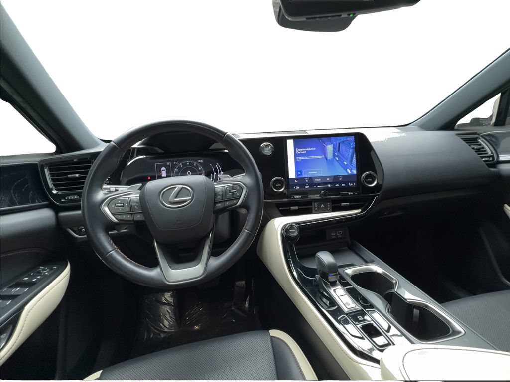 Used 2022 Lexus NX 250 FWD w/ Accessory Package 2 image 34