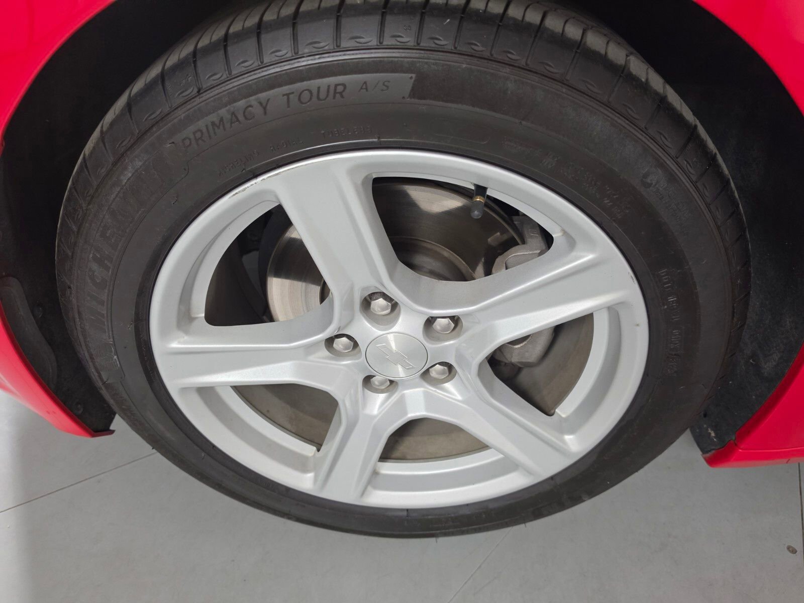 Used 2017 Chevrolet Camaro LT w/ Technology Package RWD image 10