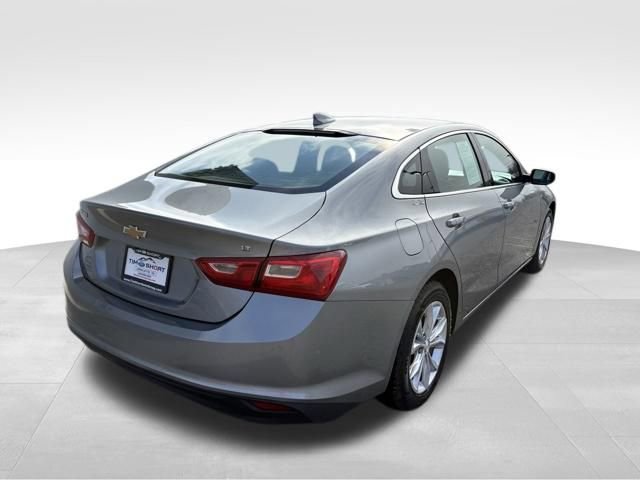 Used 2023 Chevrolet Malibu LT image 2