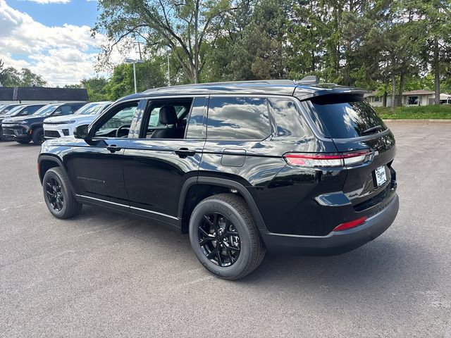 New 2026 Jeep Grand Cherokee L 4WD image 4