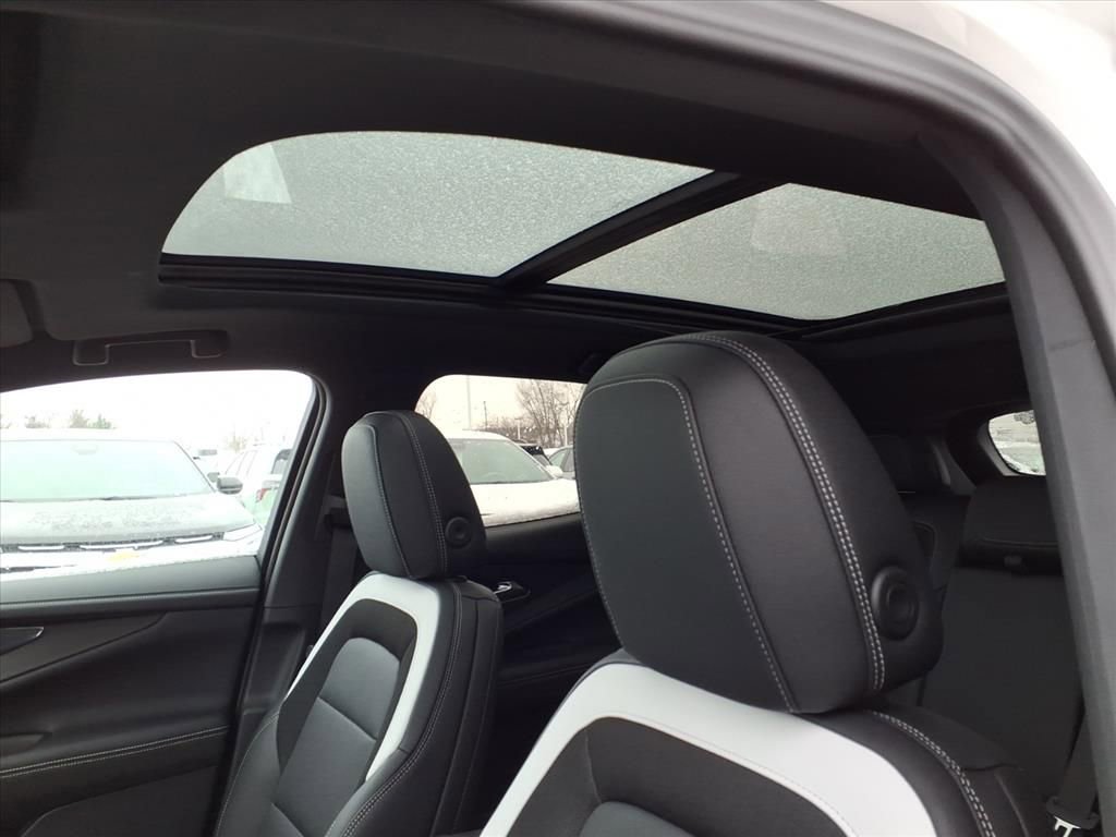 New 2026 Chevrolet Blazer EV LT image 14