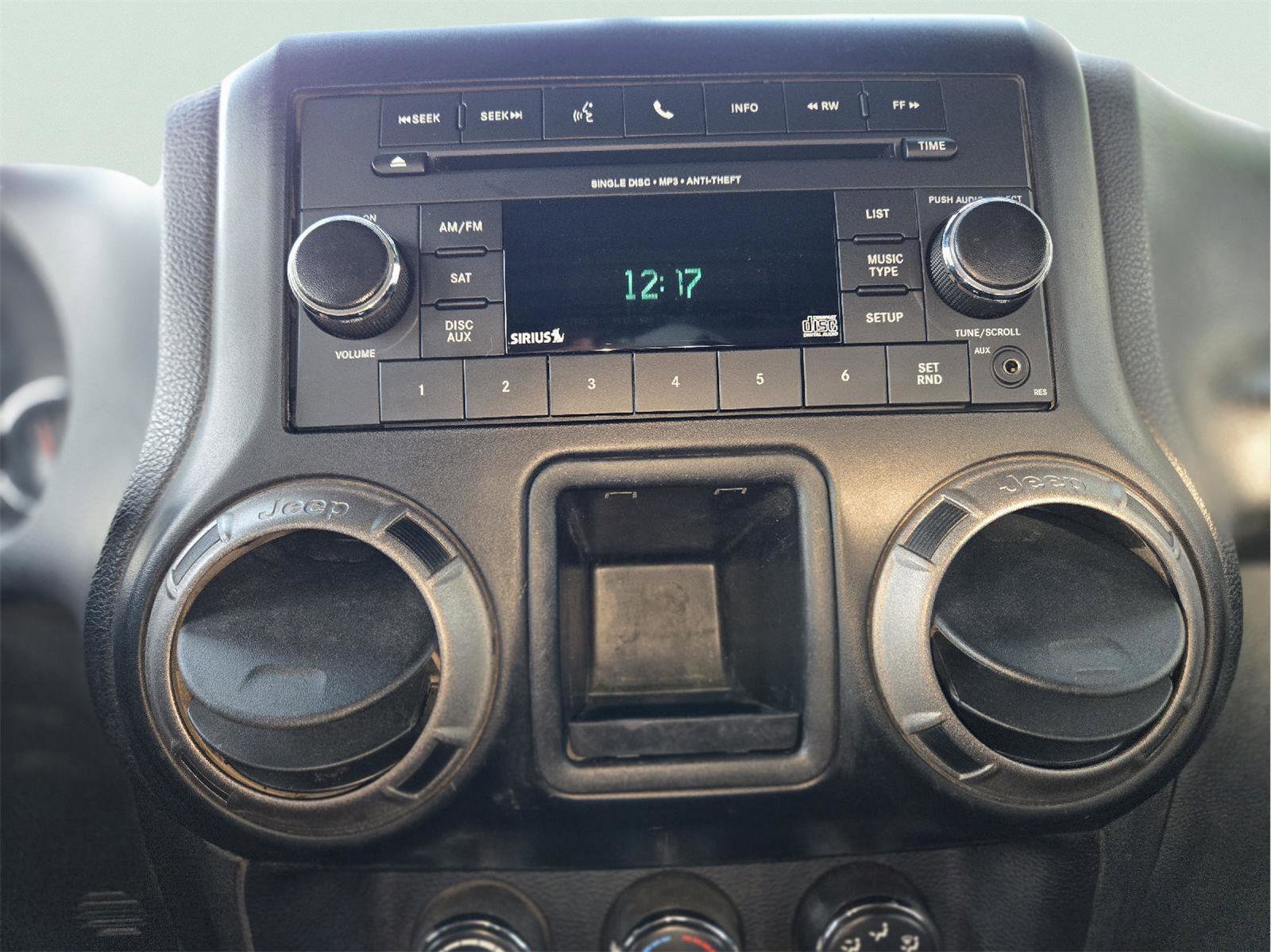 Used 2014 Jeep Wrangler Unlimited Sport w/ Connectivity Group image 24