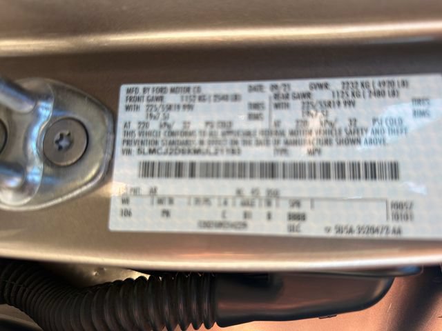 Used 2021 Lincoln Corsair Reserve w/ Equipment Group 201A AWD/4WD image 35