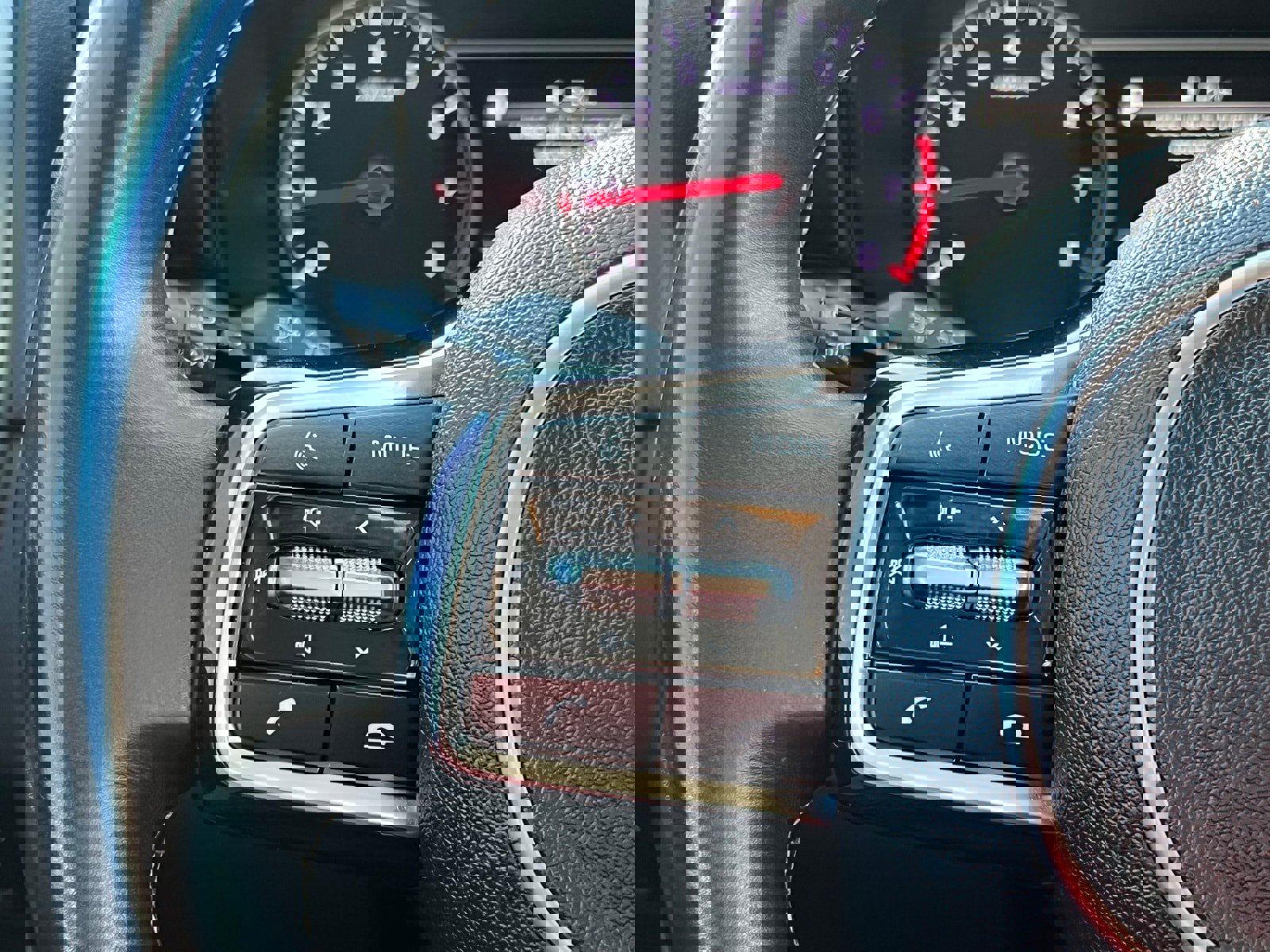 Used 2021 Kia Sorento SX image 30