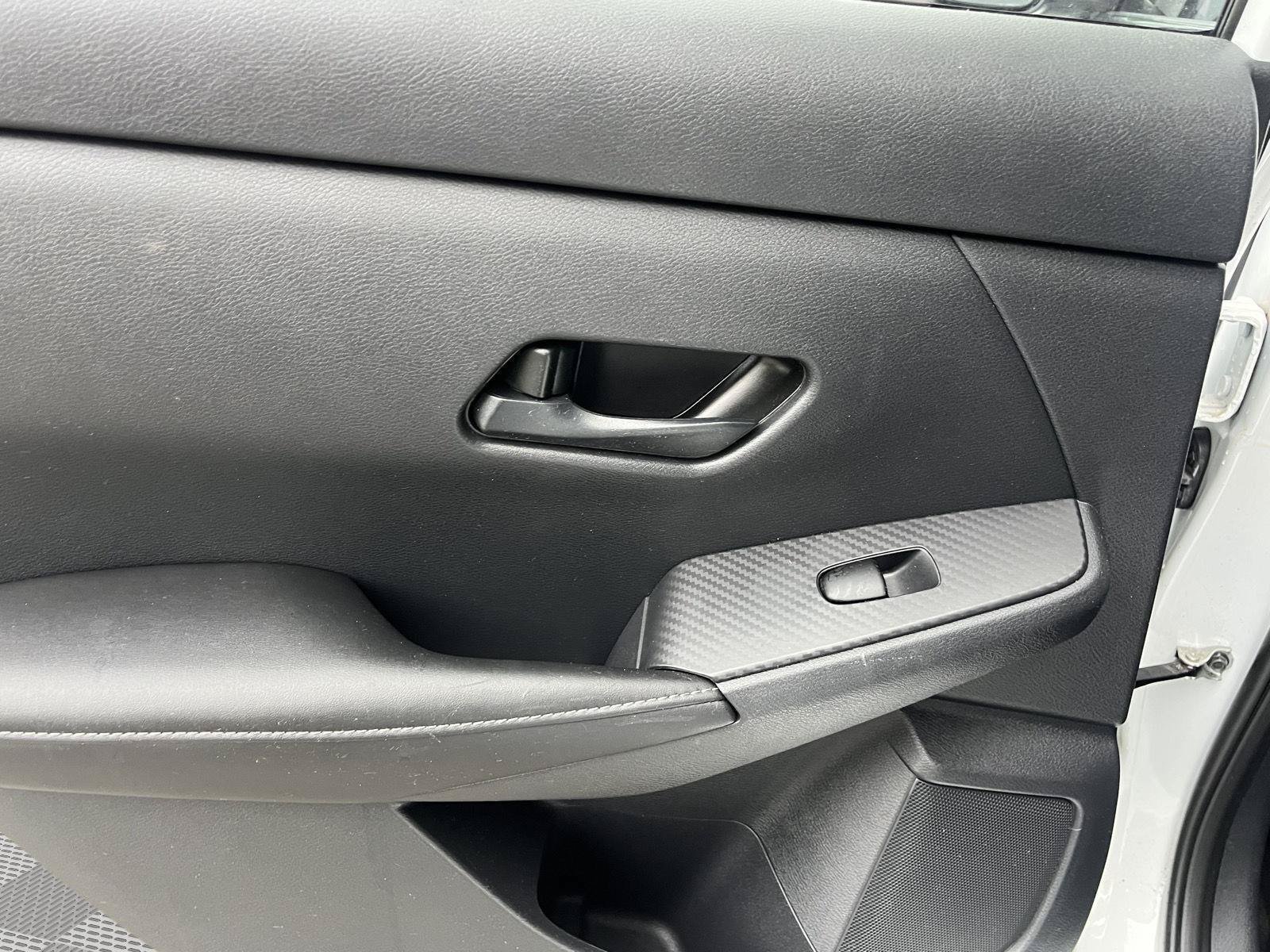 Used 2024 Nissan Sentra S FWD image 16