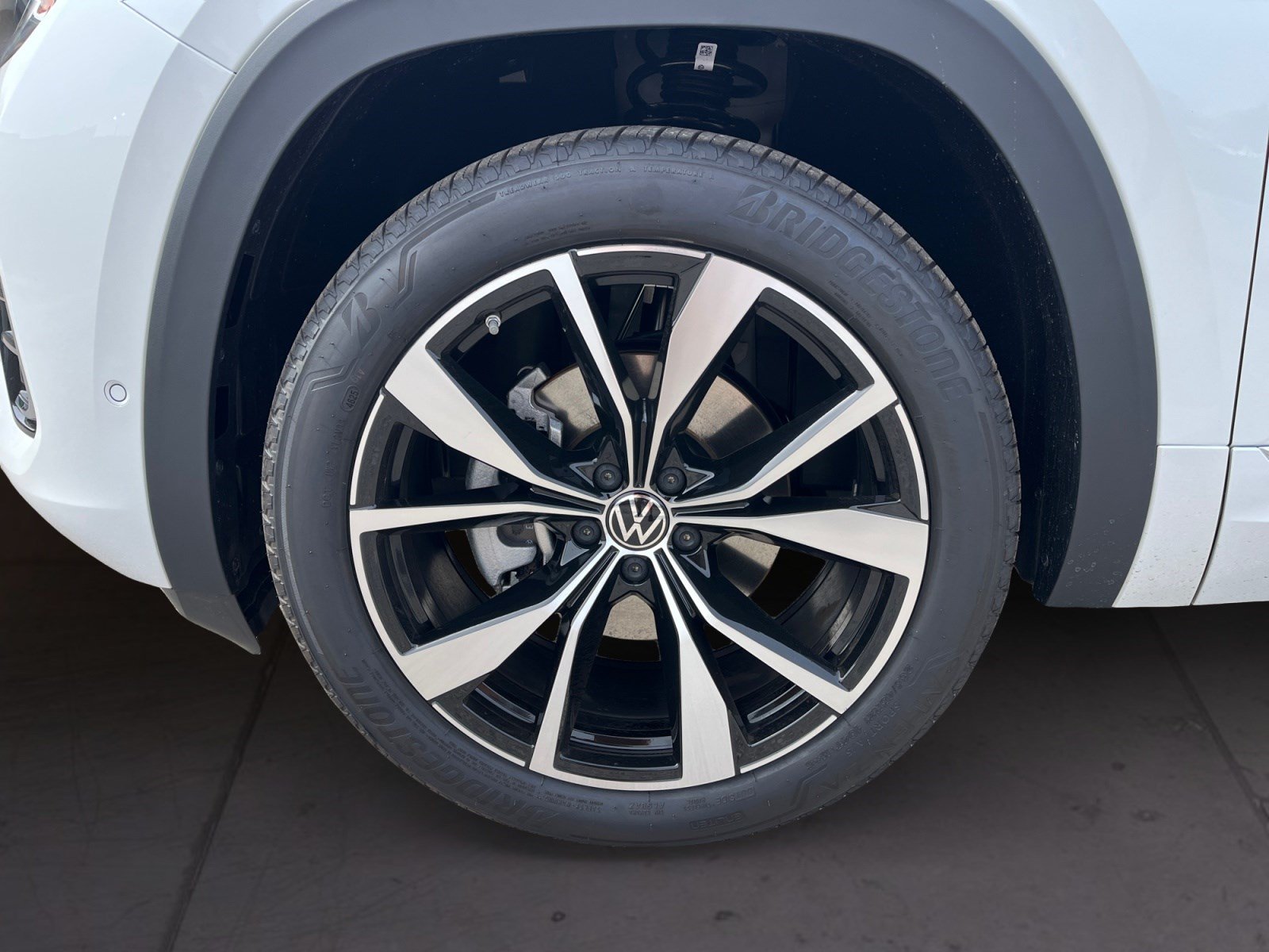 New 2026 Volkswagen Atlas SEL Premium R-Line AWD/4WD image 14