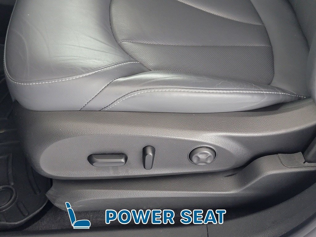 Used 2020 Buick Envision Essence FWD image 15