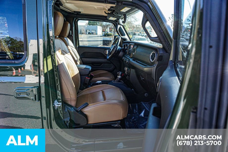 Used 2022 Jeep Wrangler Unlimited Sahara w/ Dual Top Group image 23