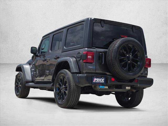 Used 2023 Jeep Wrangler Unlimited Sahara w/ Cold Weather Group AWD/4WD image 7