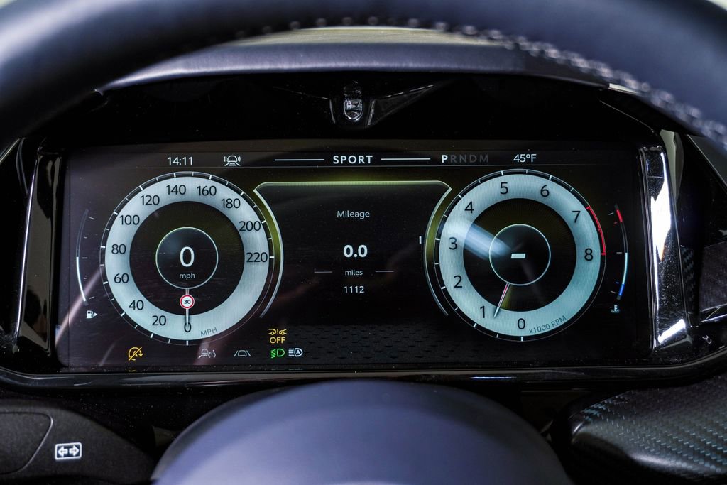 Used 2026 Aston Martin V8 Vantage Roadster RWD image 28