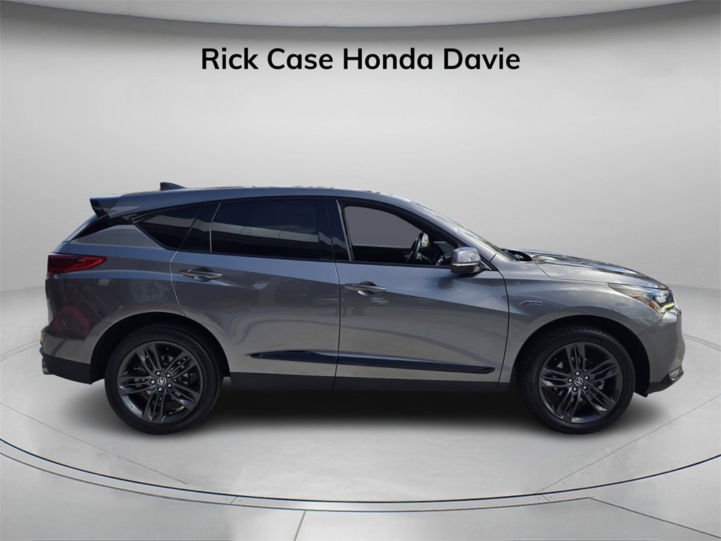 Used 2023 Acura RDX A-Spec image 3