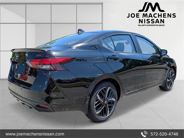 New 2025 Nissan Versa SR w/ Trunk Package image 5