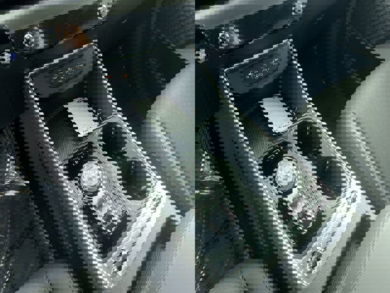 New 2026 Kia Carnival SX image 25