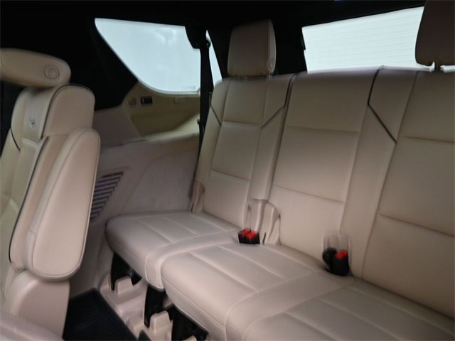 Used 2023 Cadillac Escalade Premium Luxury image 20