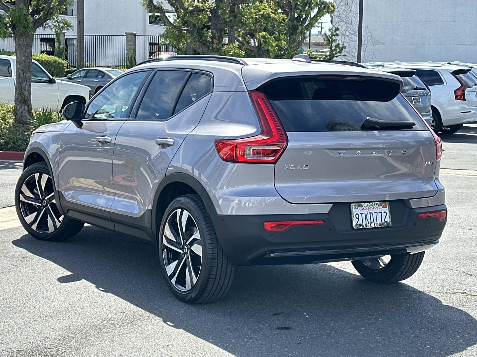 Certified 2026 Volvo XC40 B5 Ultra w/ Climate Package AWD/4WD image 6