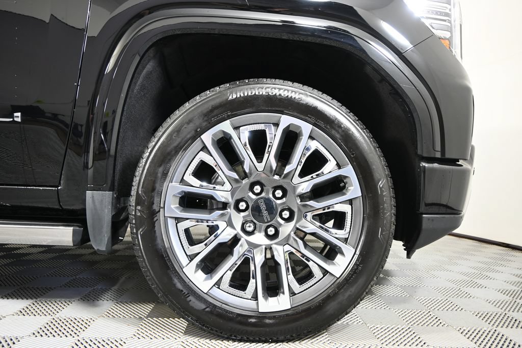 Used 2025 GMC Sierra 1500 Denali Ultimate AWD/4WD image 12