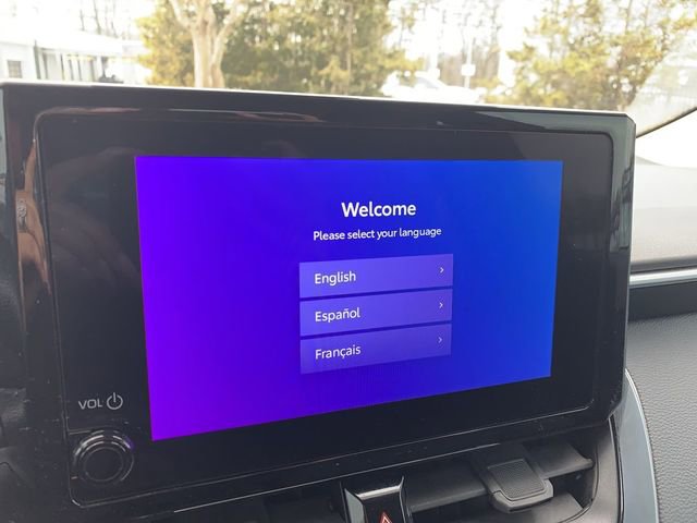 Used 2023 Toyota Corolla LE image 21