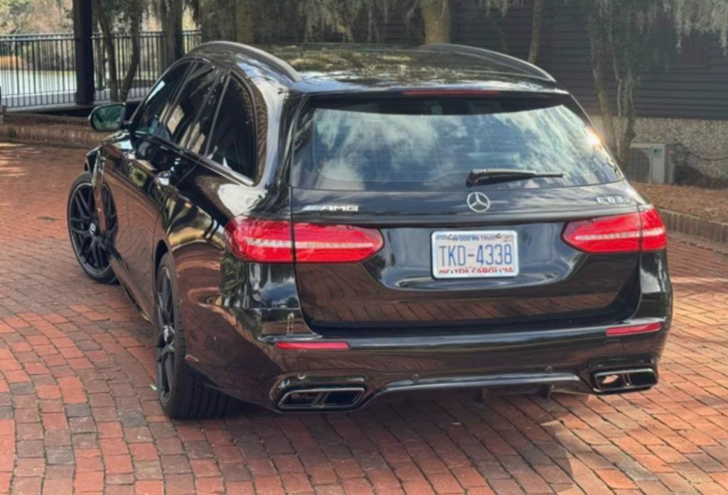 Used 2018 Mercedes-Benz E 63 AMG S image 3