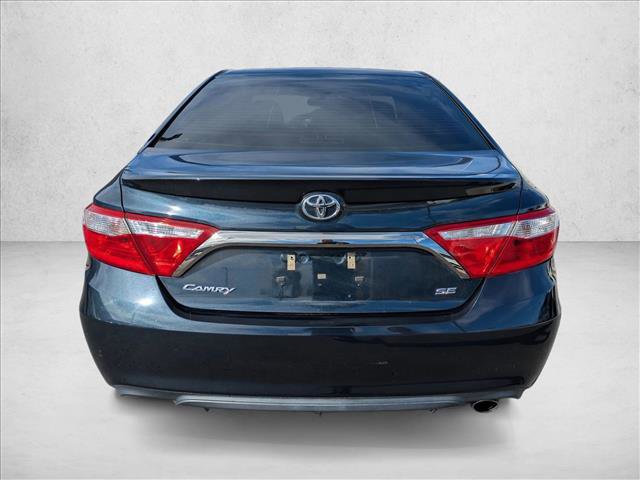 Used 2017 Toyota Camry SE image 7