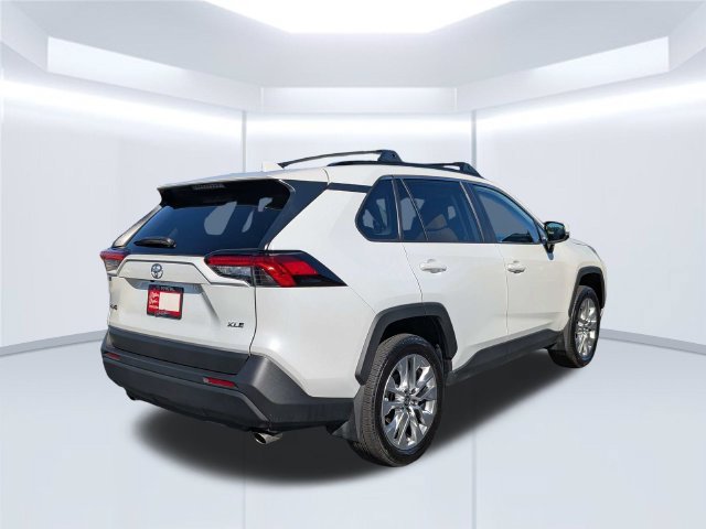 Certified 2025 Toyota RAV4 XLE Premium FWD image 5