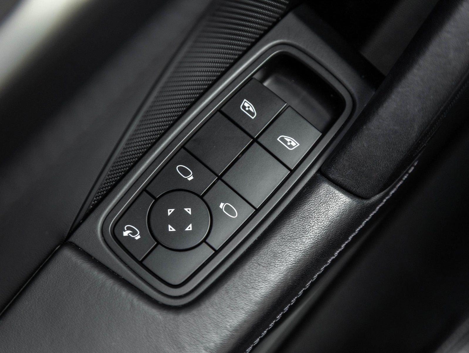 Certified 2022 Porsche 911 Turbo S image 19