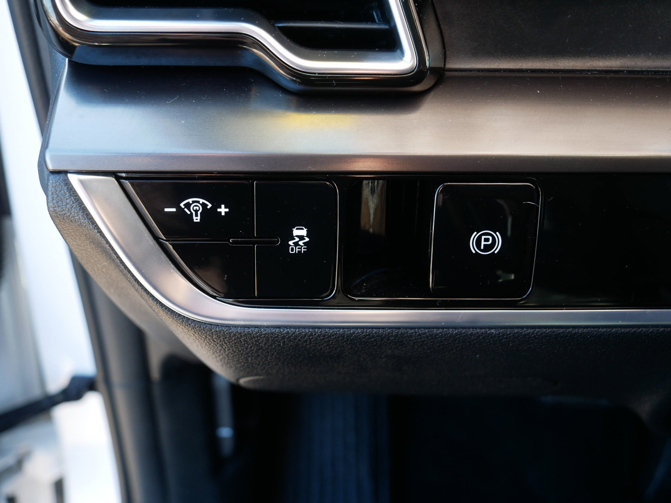 Certified 2024 Kia Sportage EX image 26