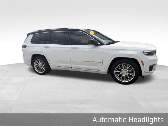 Used 2021 Jeep Grand Cherokee L Summit w/ Luxury Tech Group V AWD/4WD image 18