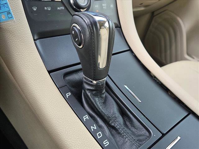 Used 2013 Ford Taurus SEL image 15