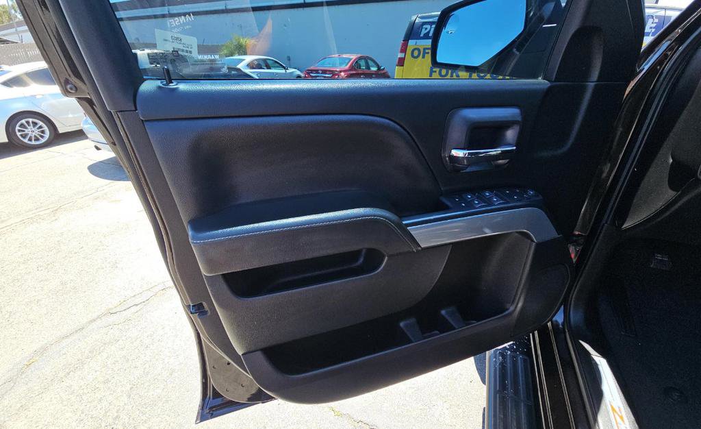 Used 2019 Chevrolet Silverado 2500 LT w/ LT Plus Package AWD/4WD image 9