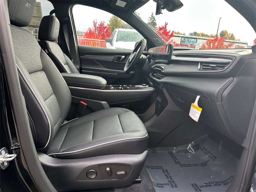 New 2026 Buick Enclave Sport Touring w/ Power Package image 10