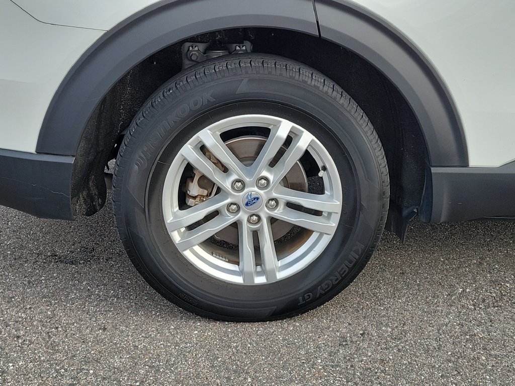 Used 2023 Ford Explorer XLT RWD image 6