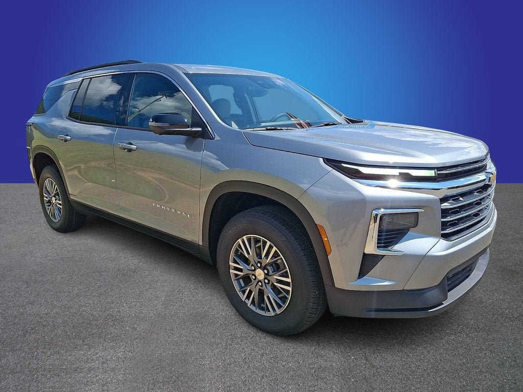 New 2027 Chevrolet Traverse LT w/ Driver Confidence Package FWD image 2