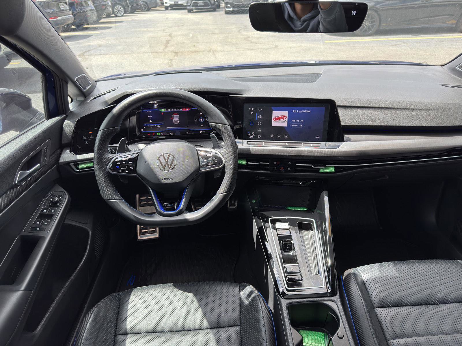 Used 2024 Volkswagen Golf R AWD/4WD image 38