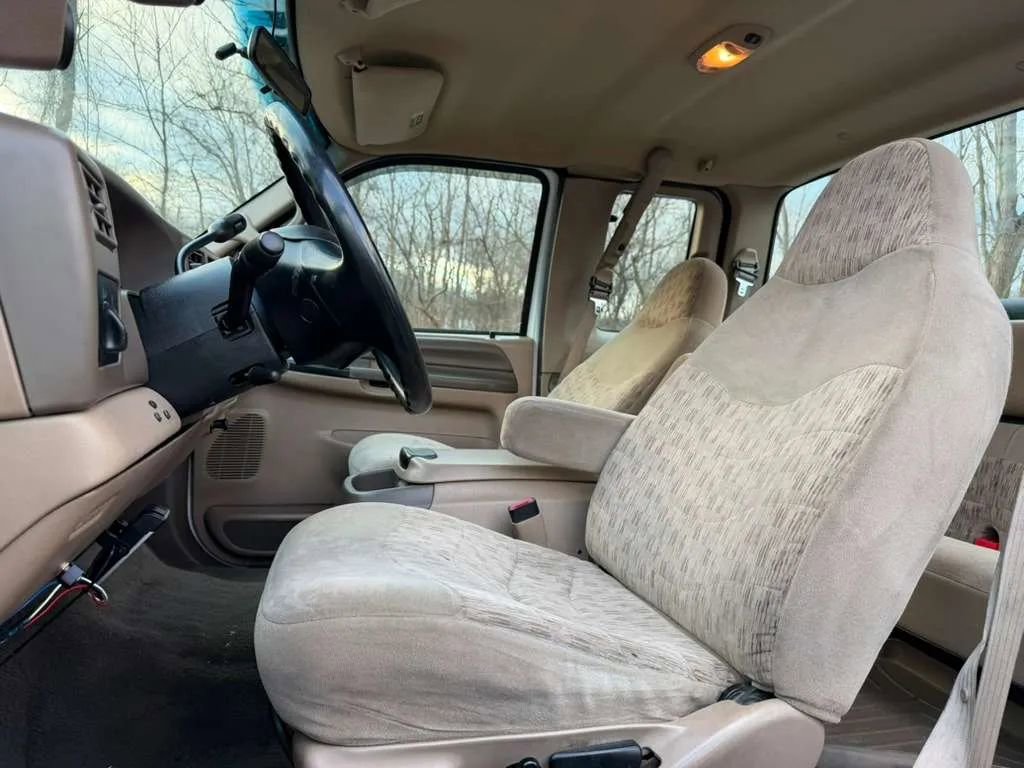 Used 1999 Ford F350 4x4 SuperCab DRW Super Duty image 9