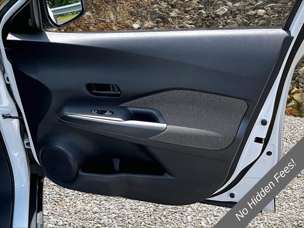 Used 2020 Nissan Kicks S FWD image 20