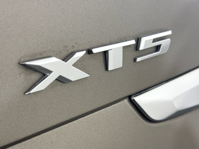 Used 2023 Cadillac XT5 Premium Luxury AWD/4WD image 15