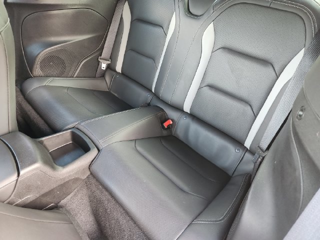 Used 2018 Chevrolet Camaro LT RWD image 31