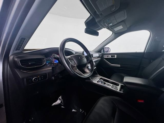 Used 2023 Ford Explorer Limited image 20