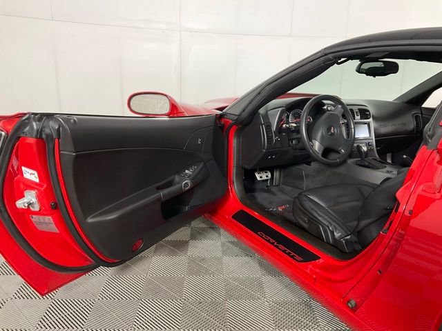 Used 2007 Chevrolet Corvette Coupe image 19